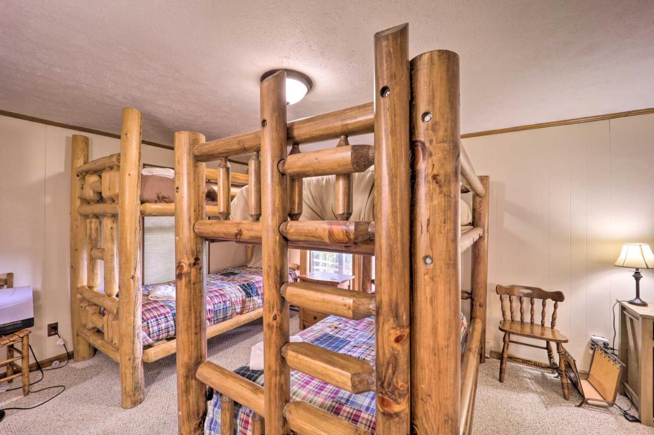 Beech Mountain Cabin Retreat With Hot Tub And Views! Eksteriør billede
